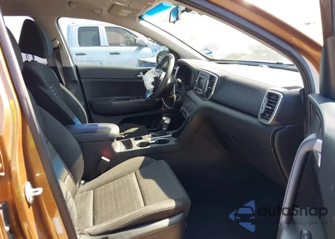 2018 Kia Sportage Lx z USA, uszkodzony, nr VIN KNDPM3ACXJ7348412